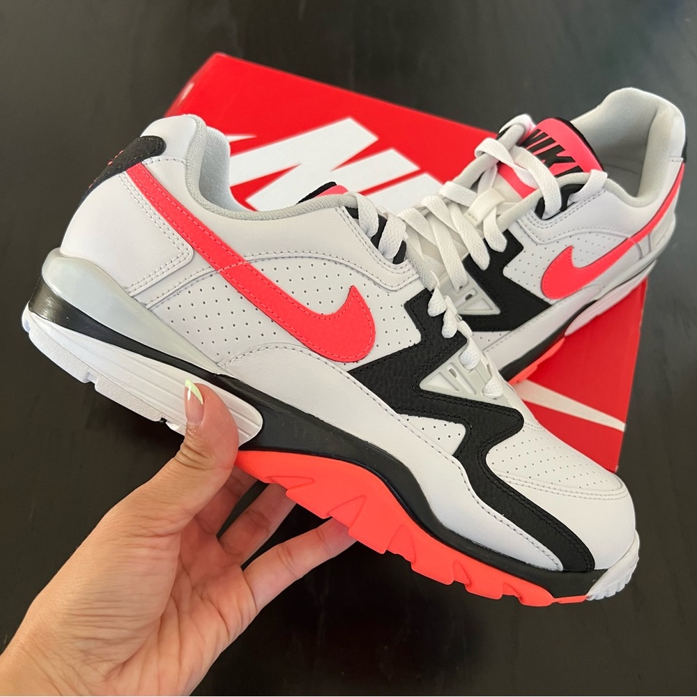 ✔️NIB✔️ NIKE Air Cross Trainer 3 Low Hot Lava - Picture 2 of 10